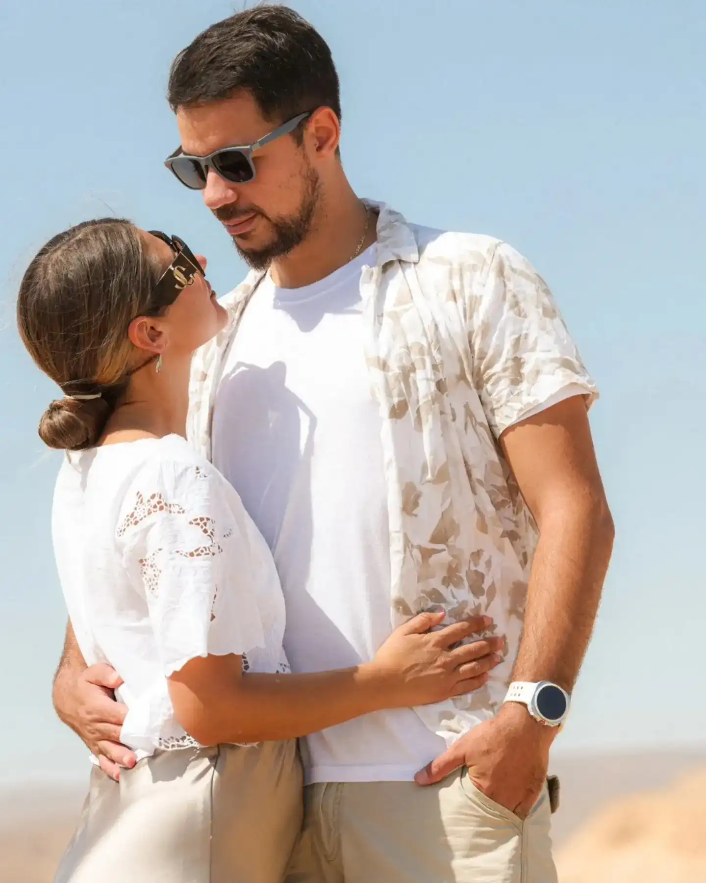 טיפים לצילומי זוגות שמשדרים רגש ואינטימיות