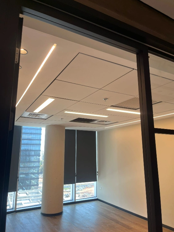 פרויקט משרדים בבניין אקרו נדלן צומת סביון