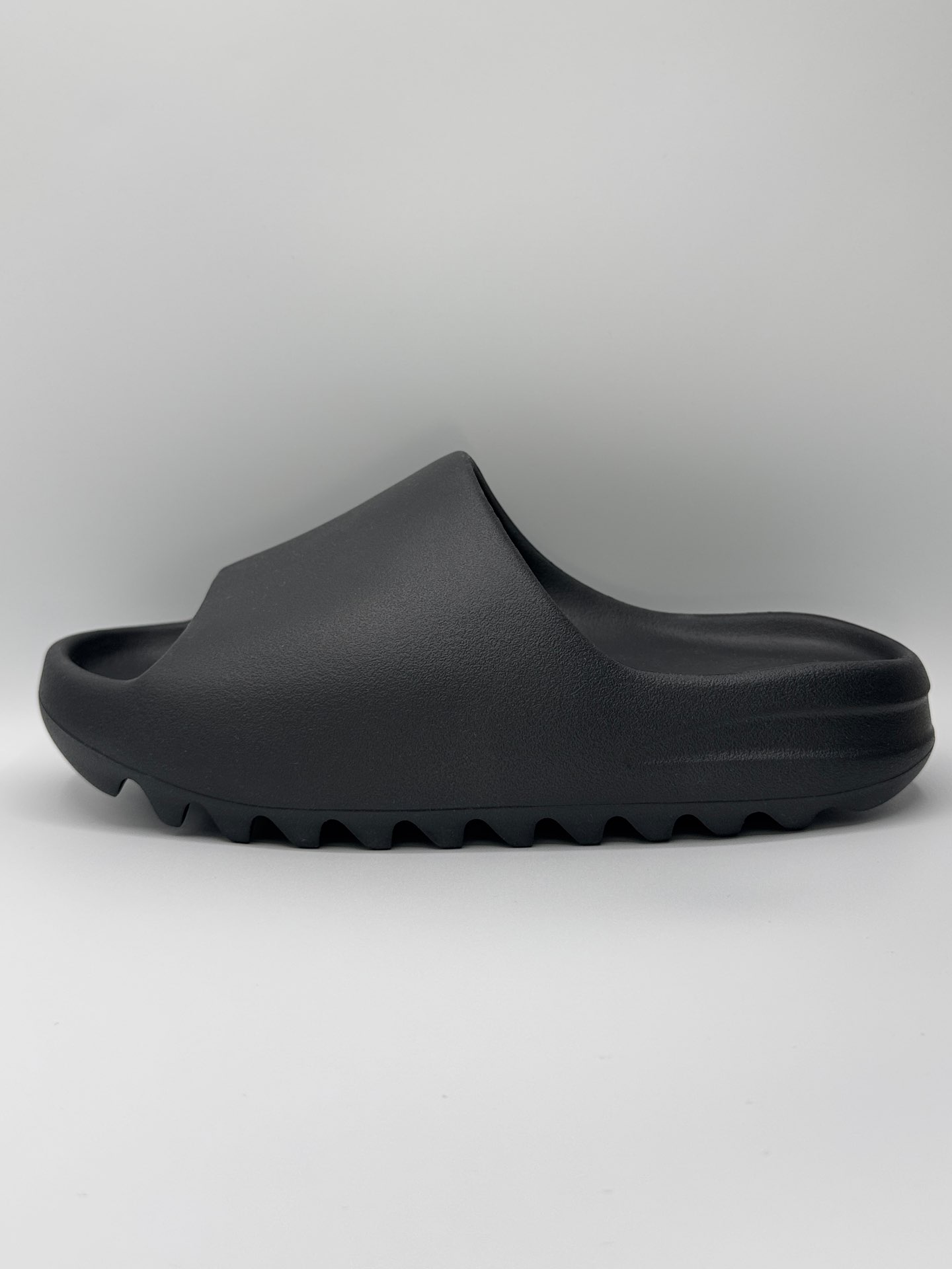“Adidas Yeezy Slide  “Onyx