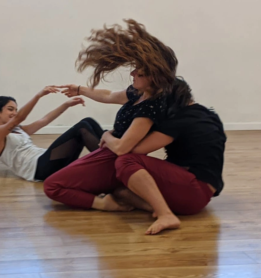 הגוף יודע -שיעורי תנועה וריקוד