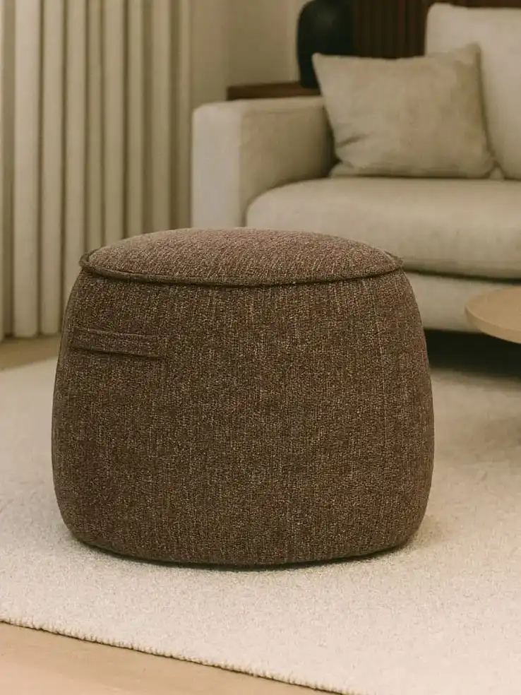 הדום מעוצב בד ארוג