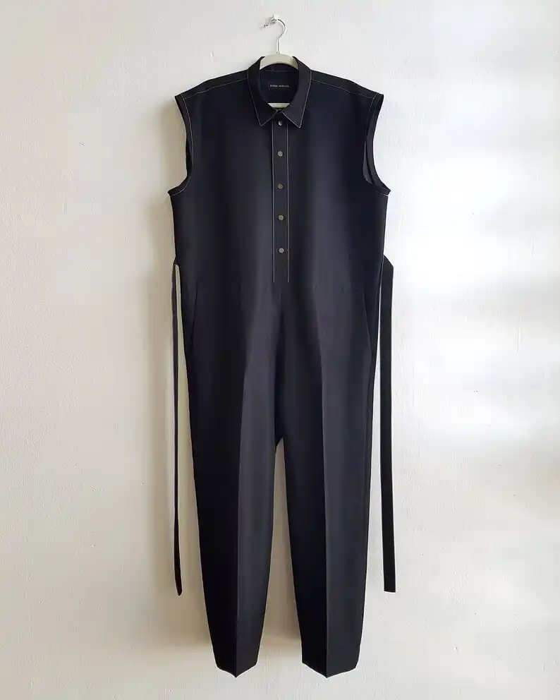 אוברול קופרו לגברים: אוברול מינימליסטי בהשראה יפנית