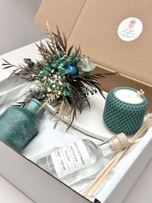 Dark bottle green set