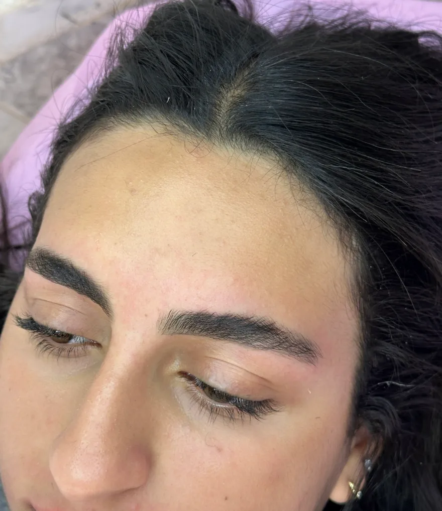 טיפול בשיער גבות דליל