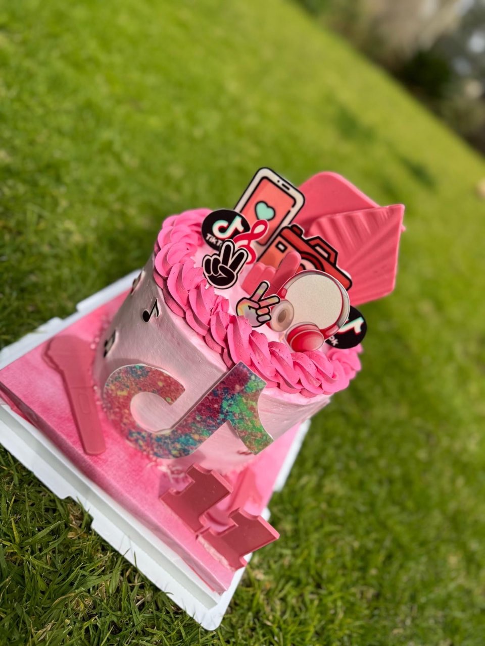 עוגה מעוצבת