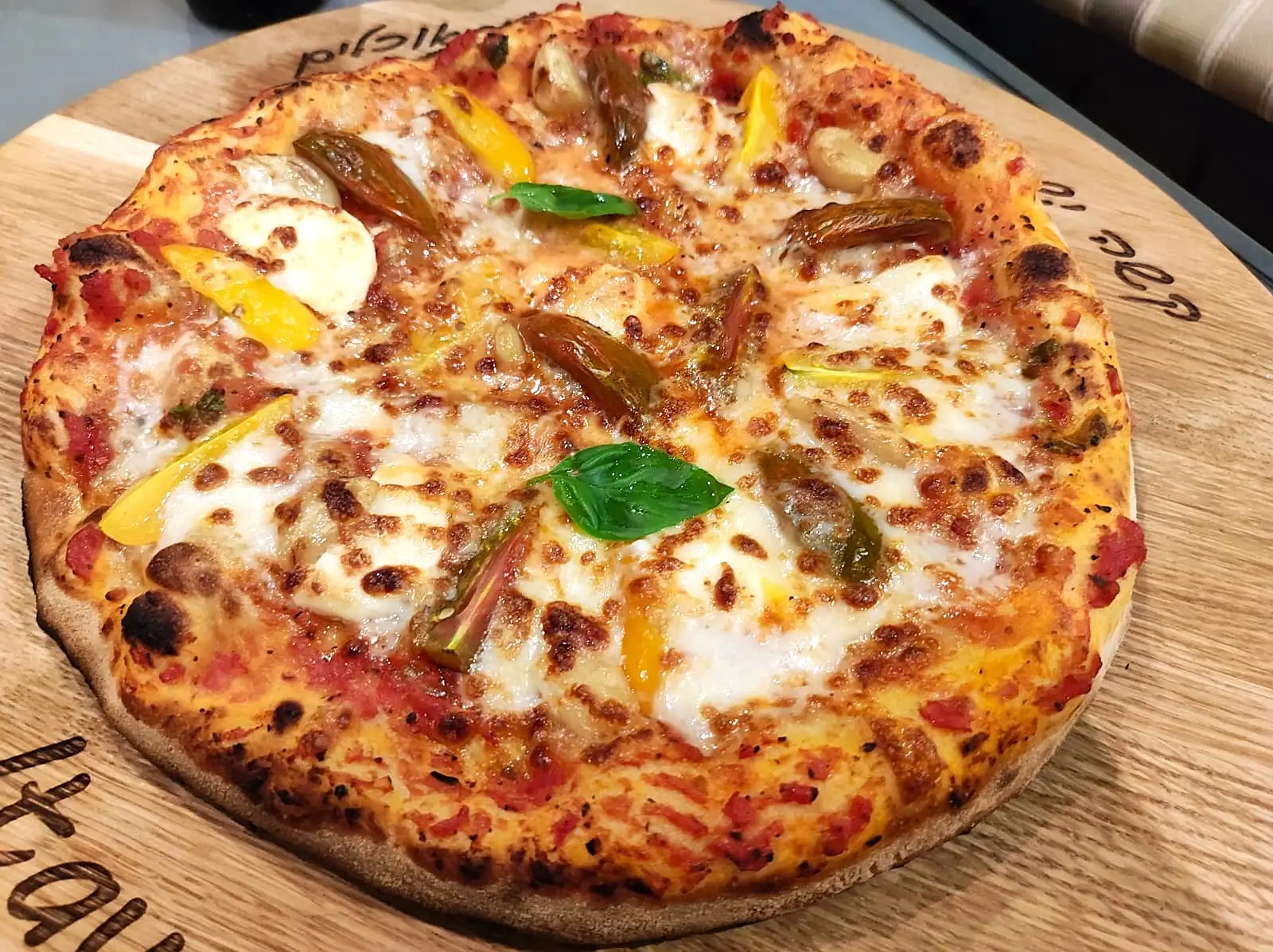 שף פיצות בטאבון עד הבית