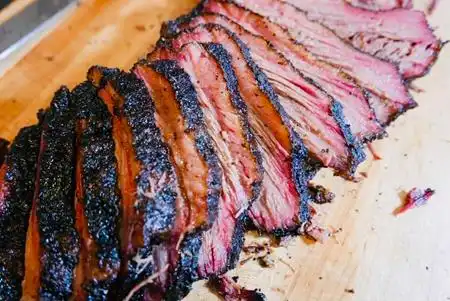 בשרים מעושנים