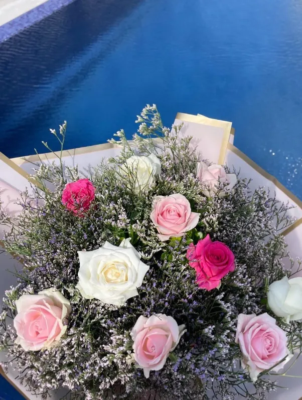 Classic flowers 🦋