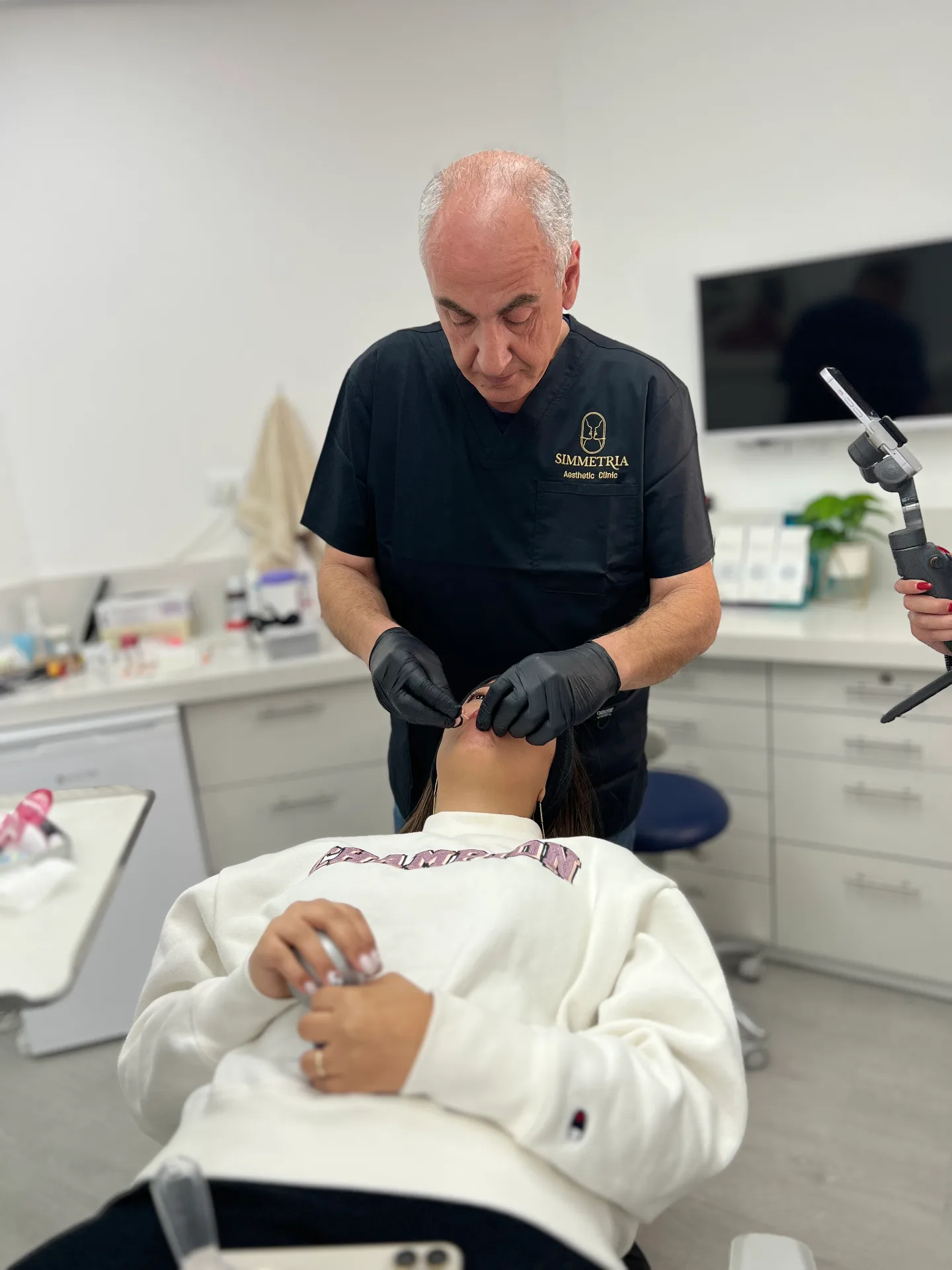 סקולפטרה/אולידיה/אסטפיל – טיפול פנים