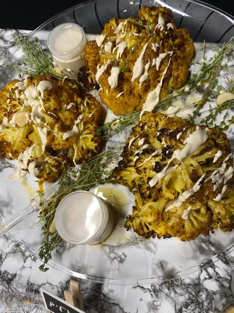 מגשי אירוח מיוחדים לאירועים