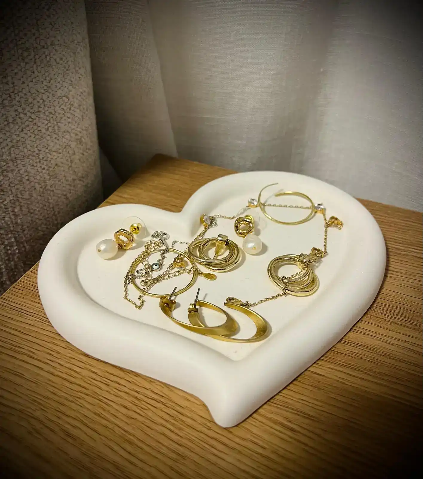 מגש תכשיטים - בטון