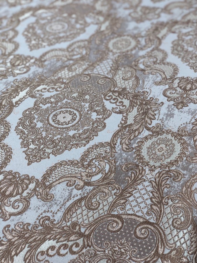 ז׳קארד דגם מלכות צבע חום סגלגל