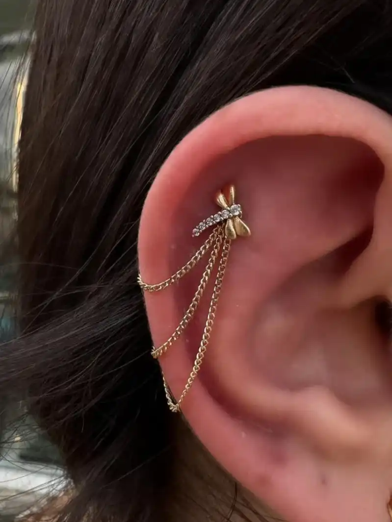 פירסינג מקצועי ועגיל ראשון לילדים – חוויה בטוחה וייחודית ביבנה