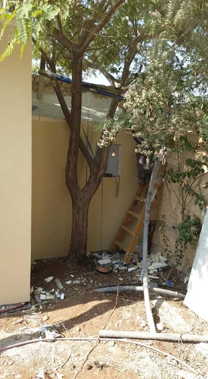 בניית יחידת דיור וגלריה