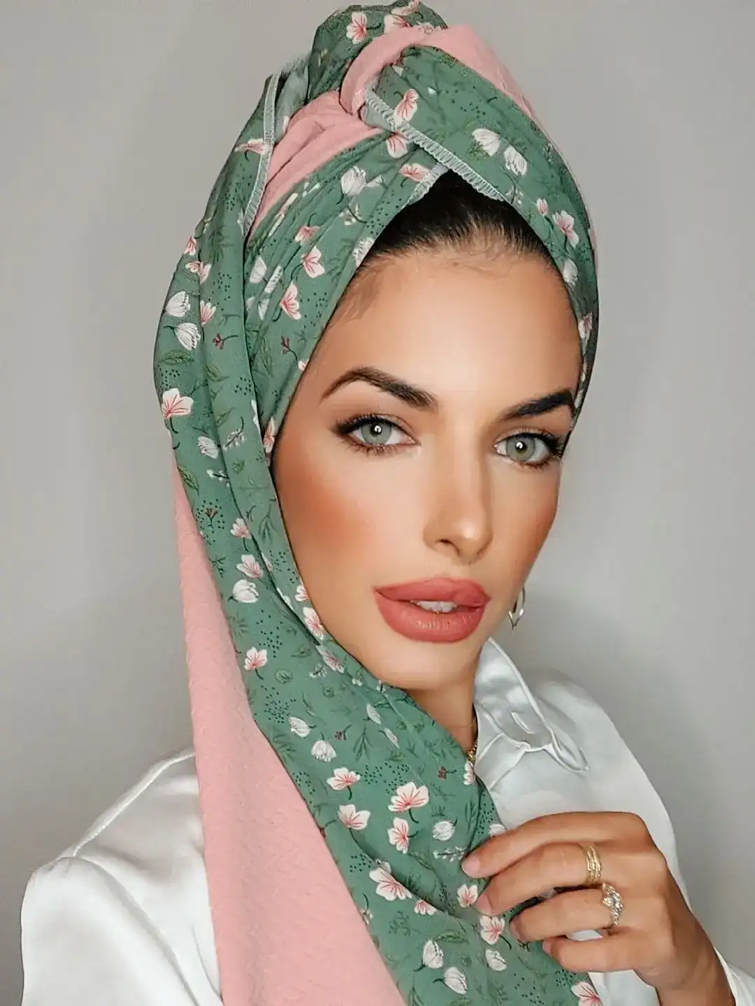 מטפחת לילך פרחוני  