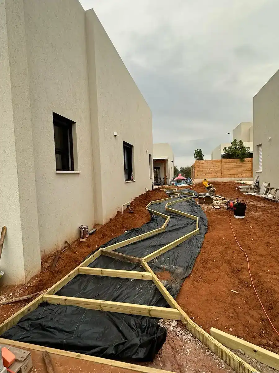 דק אורן/איפאה טבקו/במבוק/טיק בורמזי/סינטטי - החל מ420 ₪ למ"ר