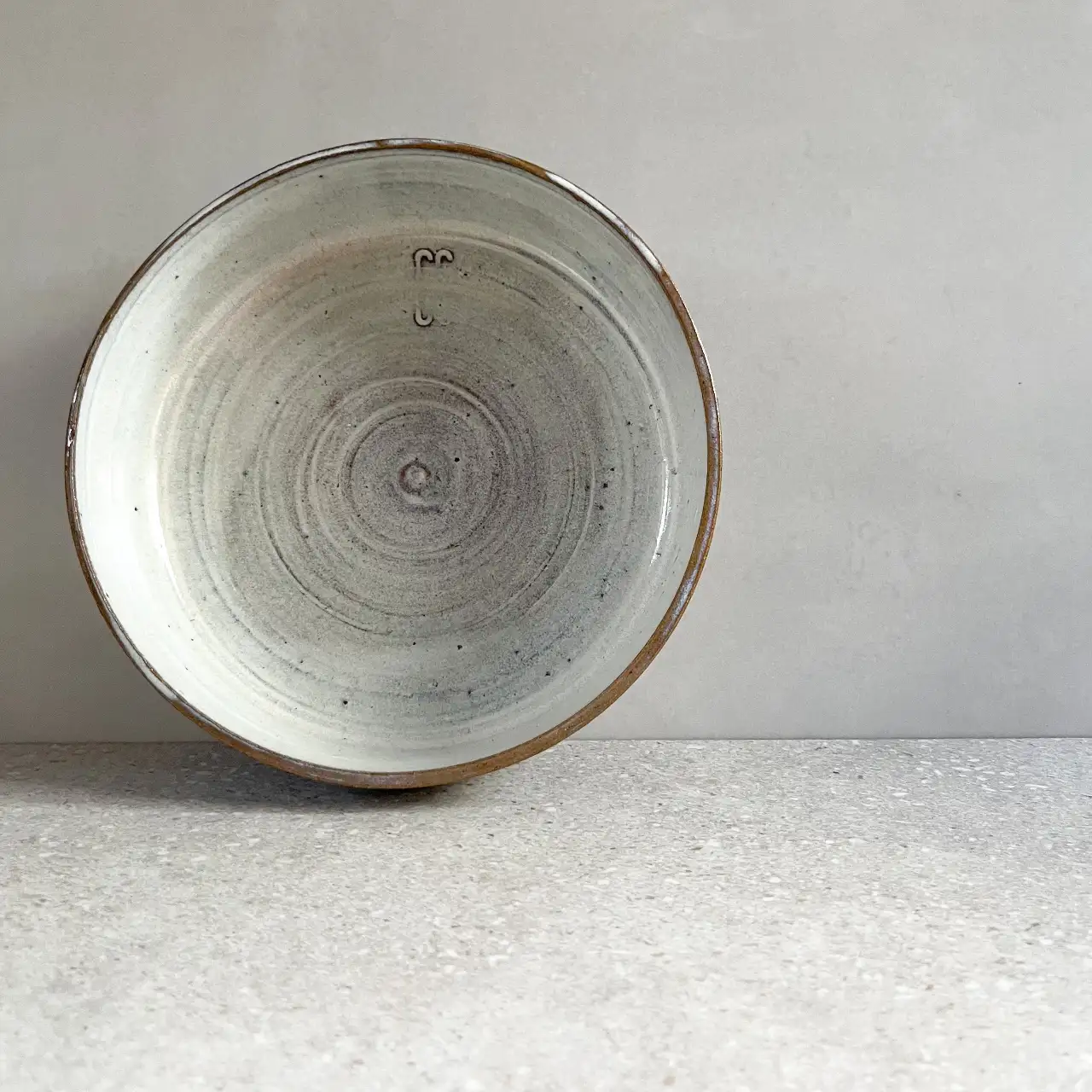 תבנית אפיה/הגשה לבן מעונן מבריק