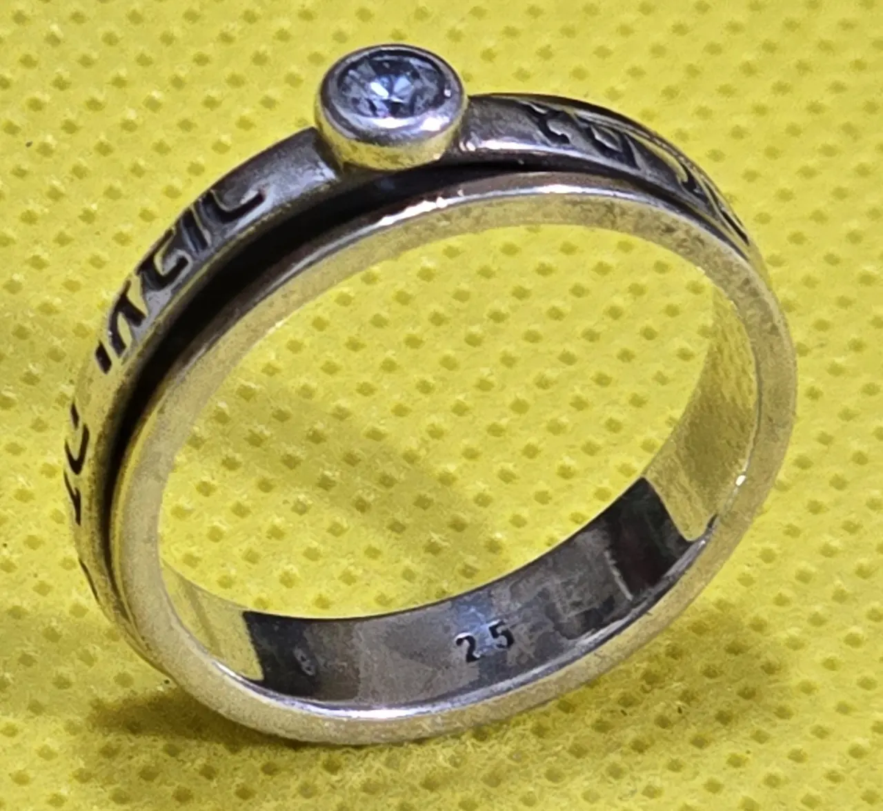 טבעת ספינר מכסף 925 משולב זהב מלא חתום 9K משובץ באבן זירקון טבעת מסתובבת קמע עם הכיתוב יברכך ה' וישמרך משקל 4 גרם מידה 6 USA רוחב 0.5 ס"מ מצב חדש לא היה בשימוש