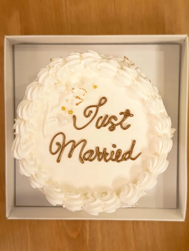 עוגה אישית לכלה🤍🤍🤍