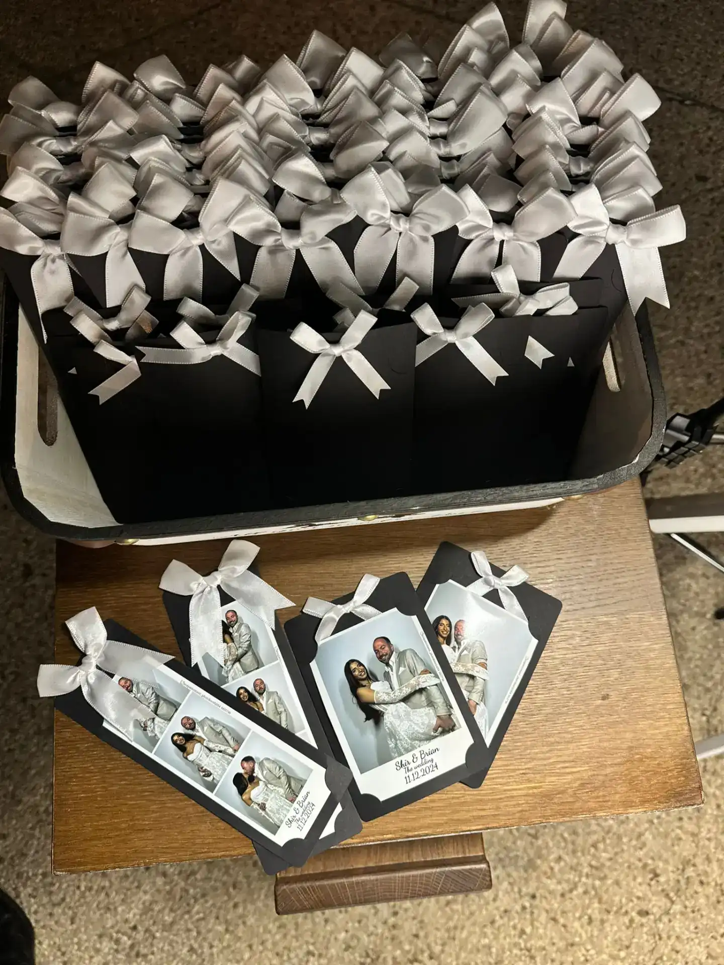 גלוית פולארויד במסגרת קראפט עם עיטורים בעיצוב אישי