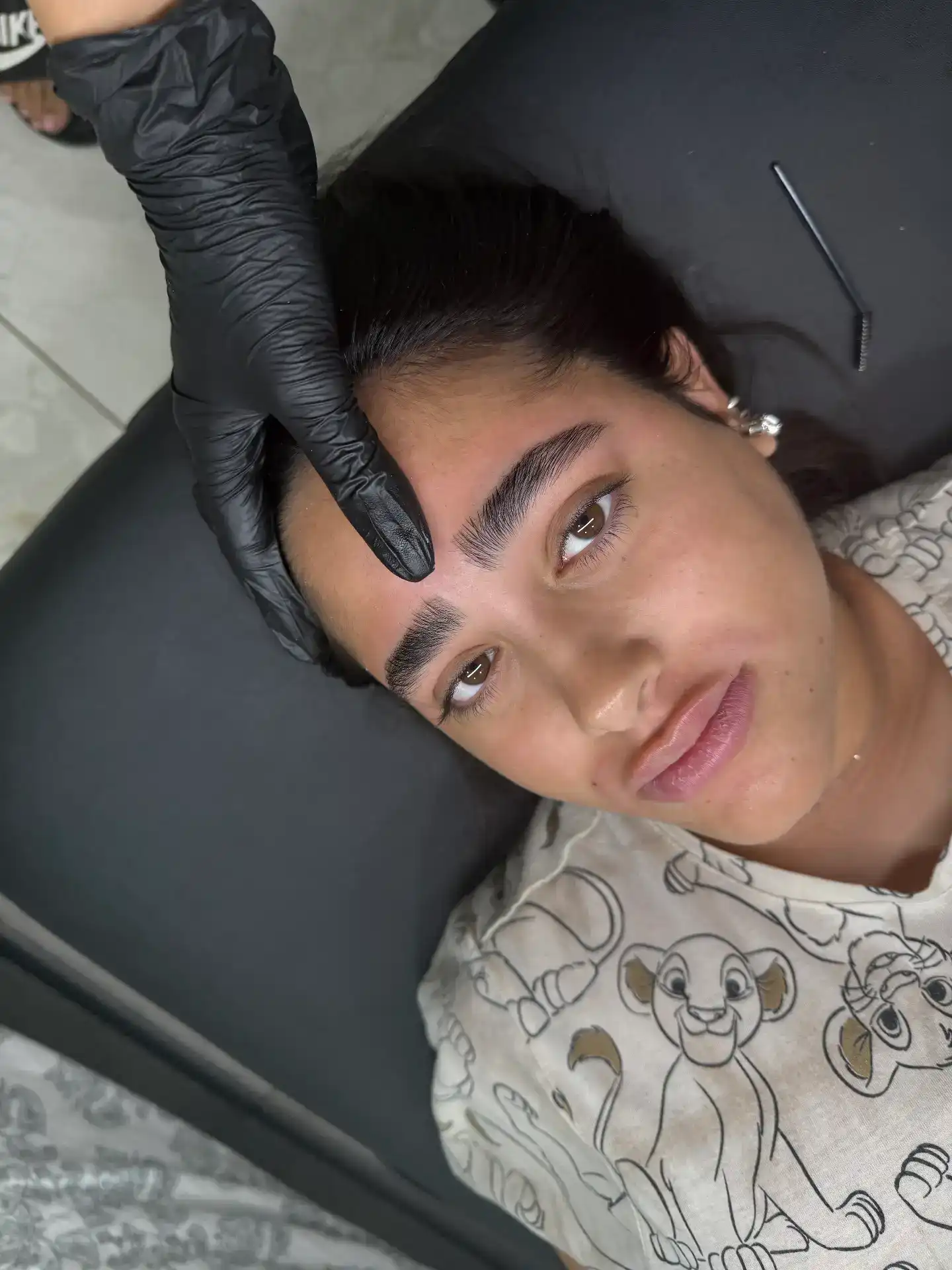 עיצוב גבות + שפם