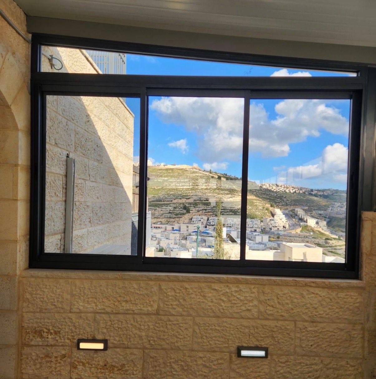 חלונות אלומיניום