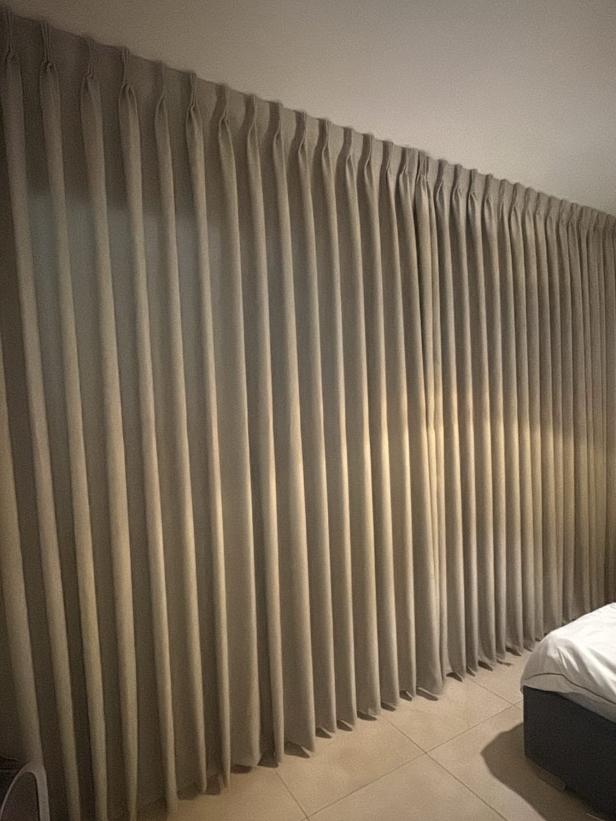 תפירת ווילונות לחדרי שינה