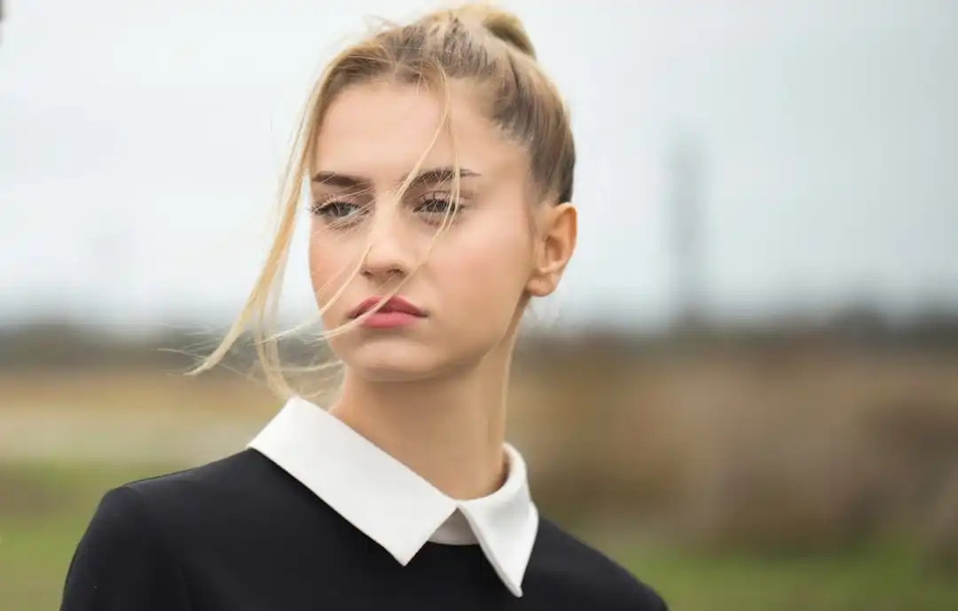 תספורת בהתאמה אישית בקיבוץ עין כרמל – חוויית שיער שמתחילה בהקשבה