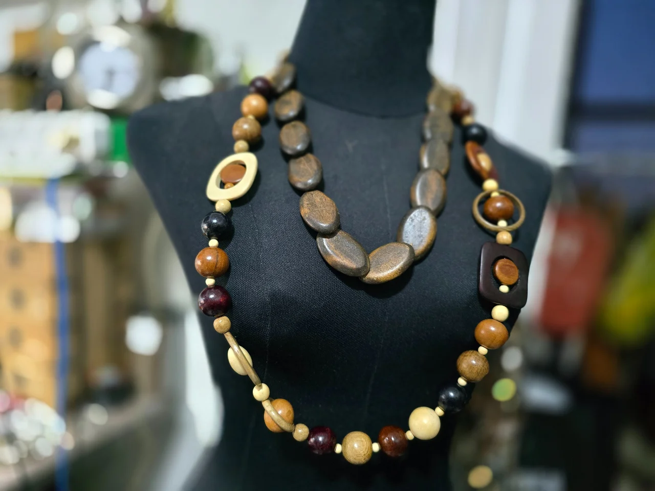 צמד שרשאות מעץ......מעץ אבל יפה