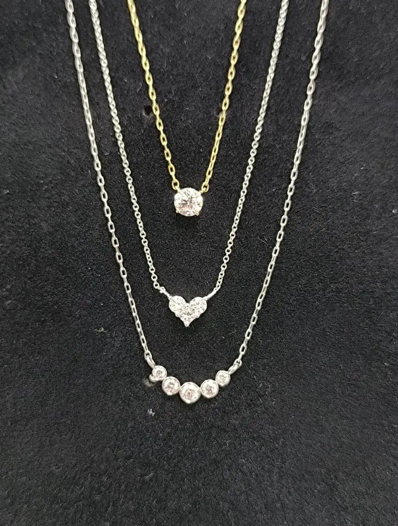 עיצוב תכשיטי יוקרה ומתנות מיוחדות