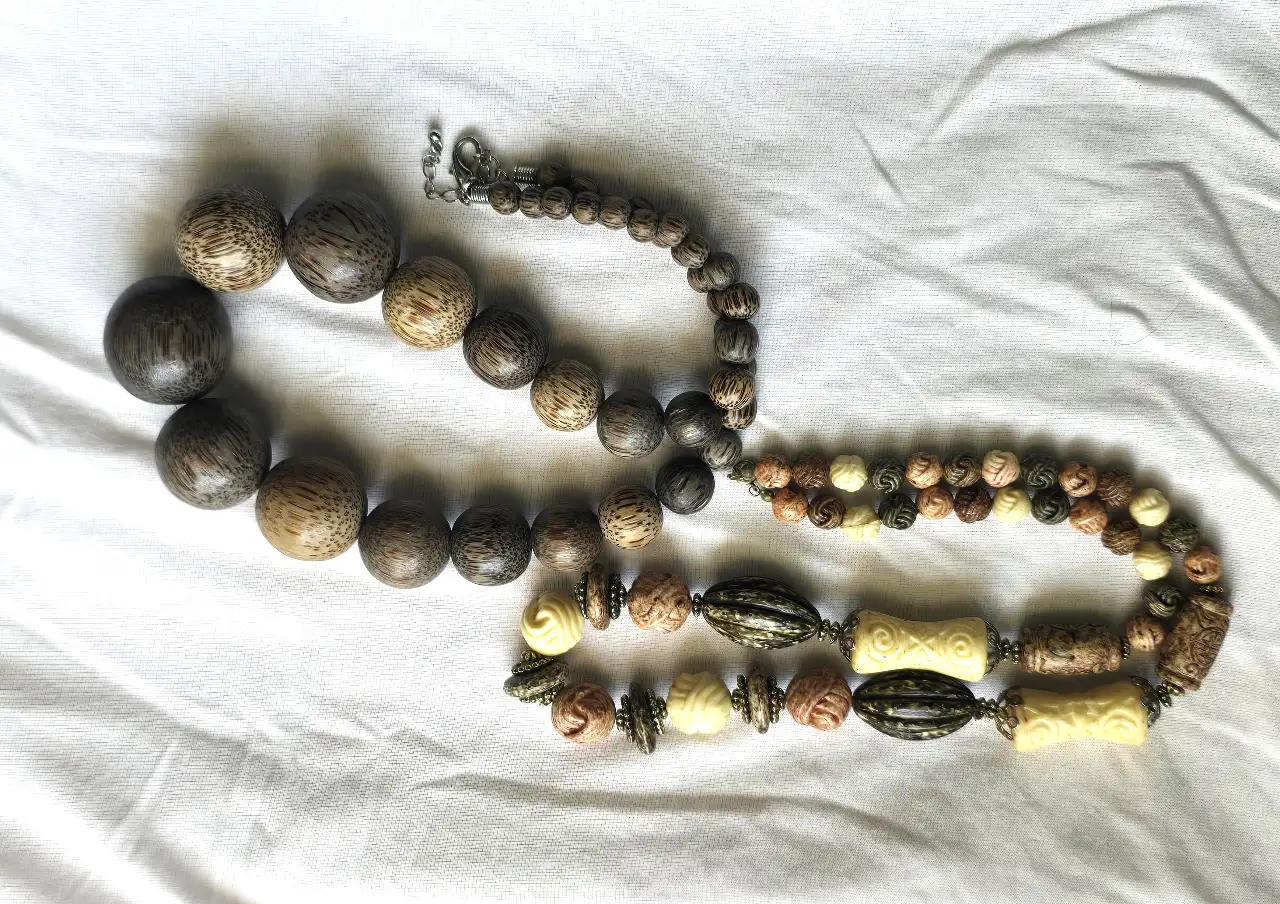 מעץ אבל יפה