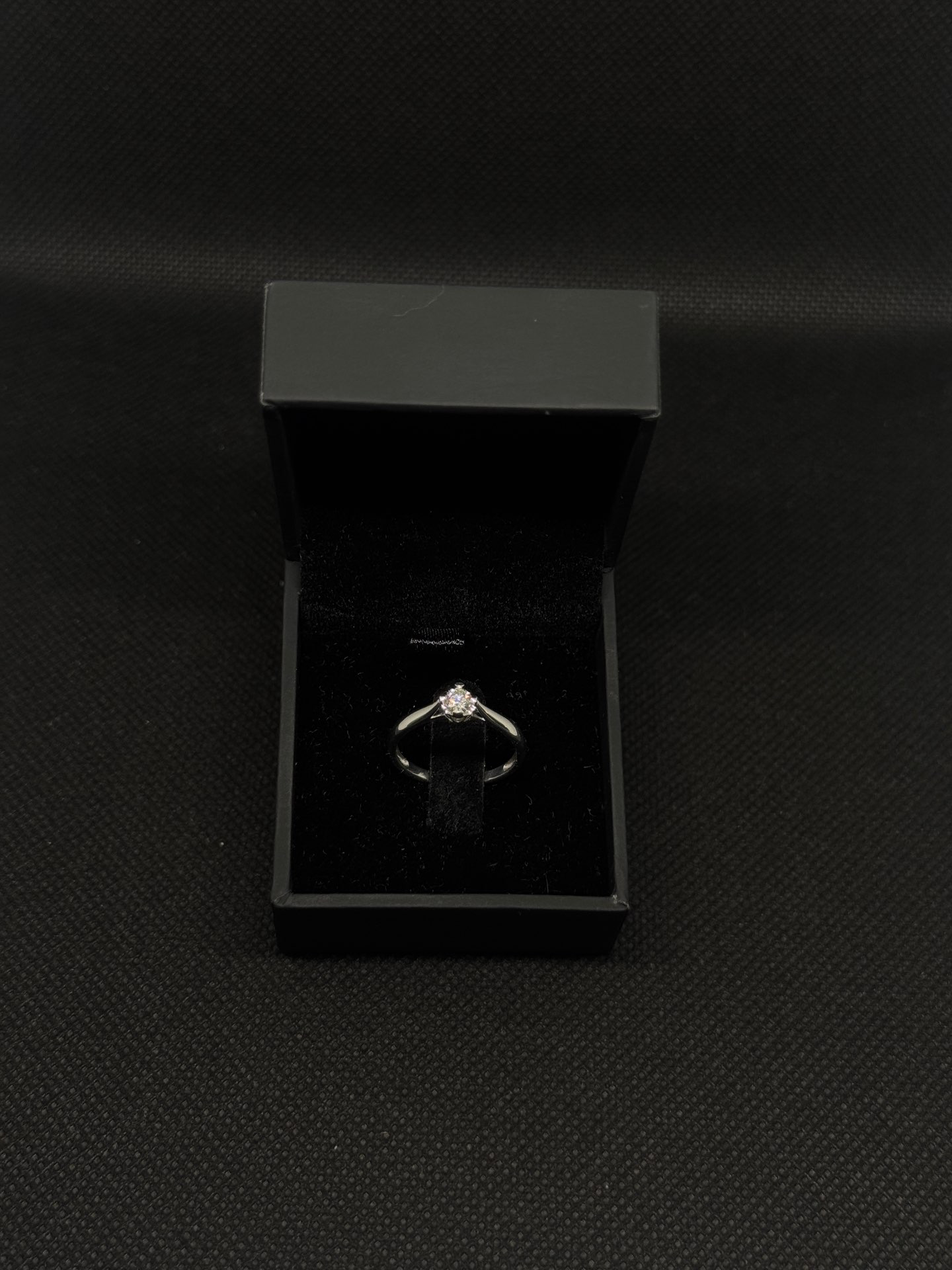 טבעת יהלום טיבעי 