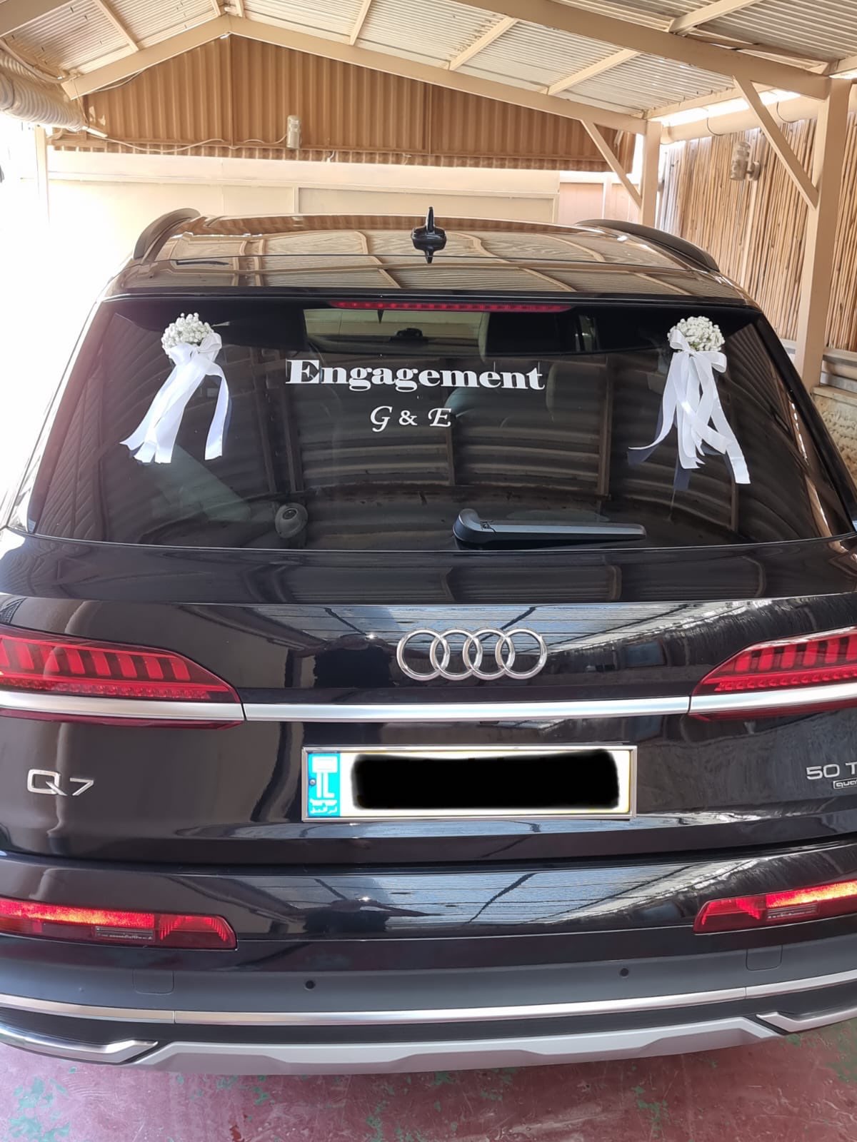 קישוט לרכב חתן וכלה