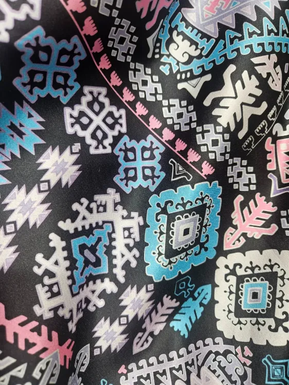 מבחר בדים במבצע