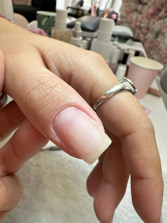 מניקור מכשירי