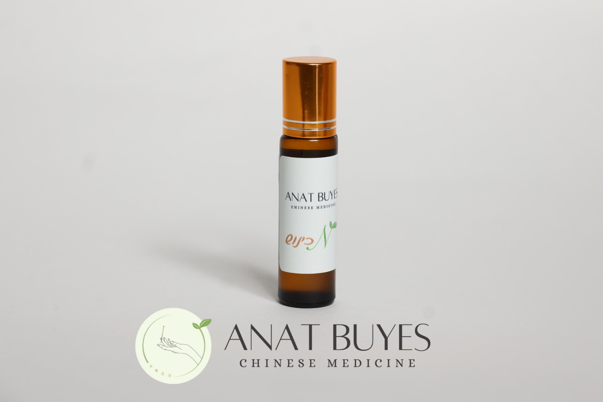 מוצרים טבעיים: קרמים, נרות, פרחי באך