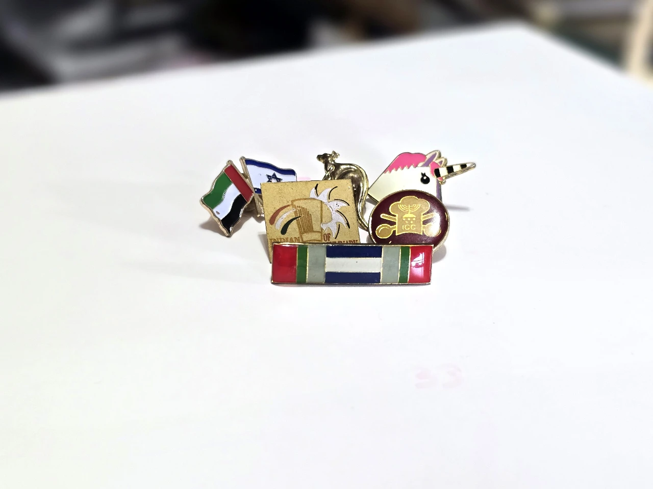 לוט של 6 סיכות שנים מוקדמות כולם במצב טוב מאד