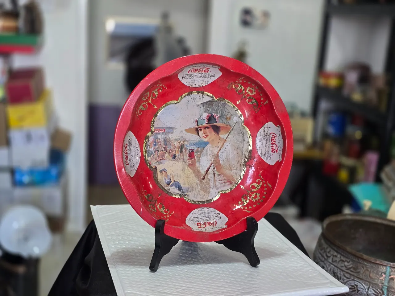 קערה יפיפיה מוצר פירסומי של קוקה קולה קוטר 27 ס'מ חתום מאחור וגם בחזית