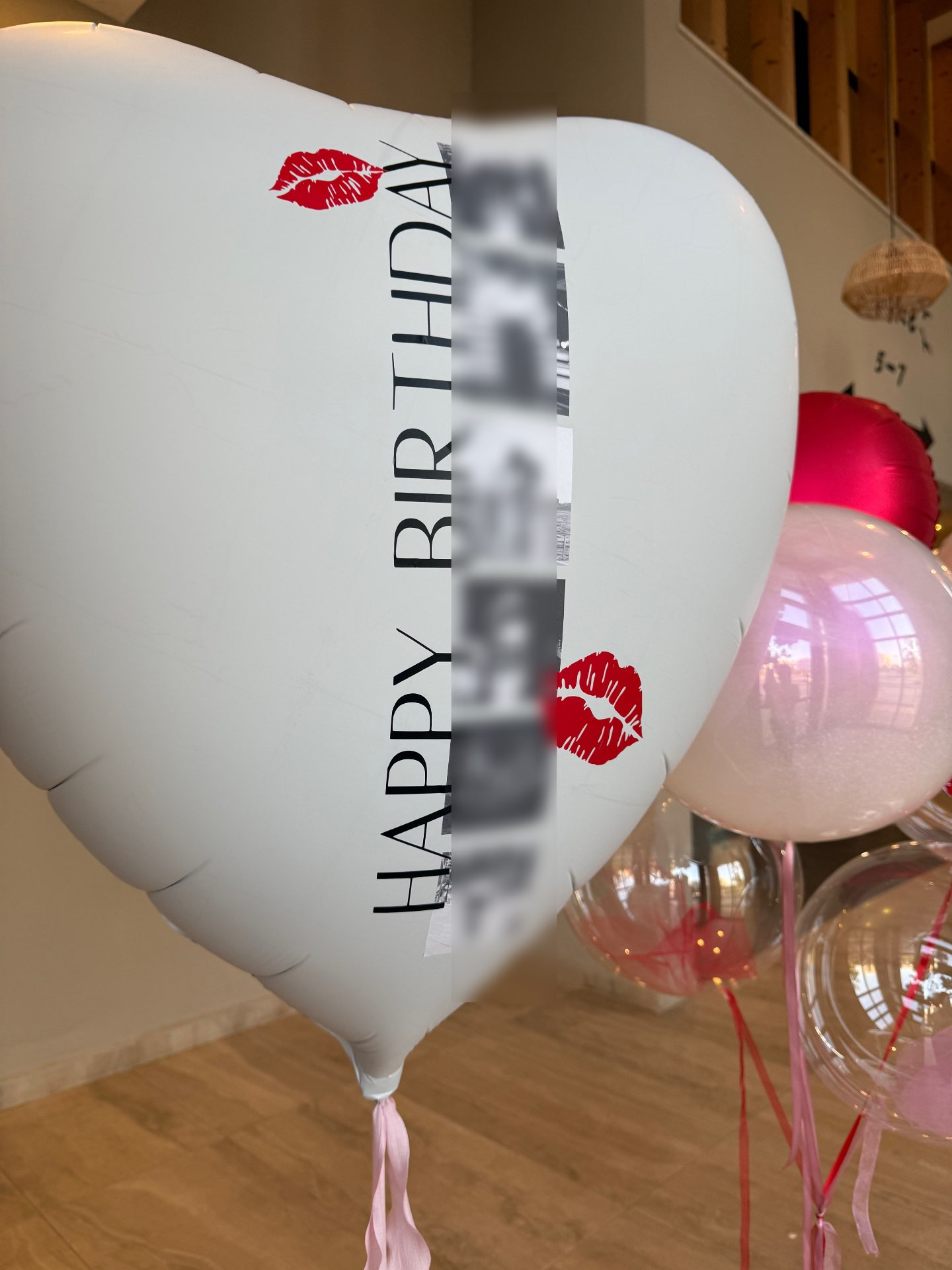 סט בלונים נשיקות ורוד | VALI