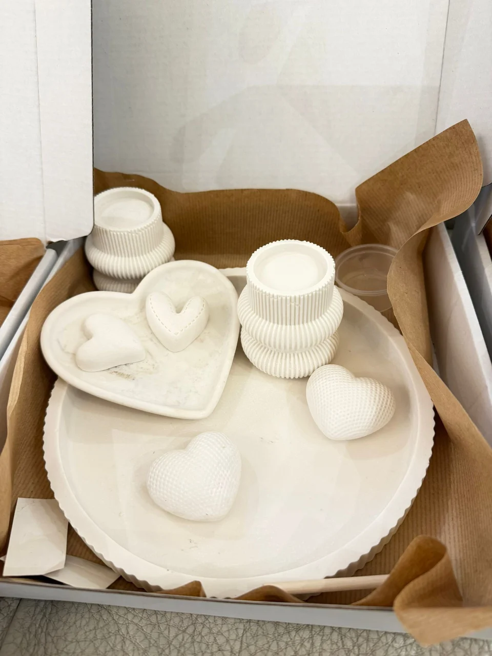 מכירת מוצרי בטון בעבודת יד בהתאמה אישית