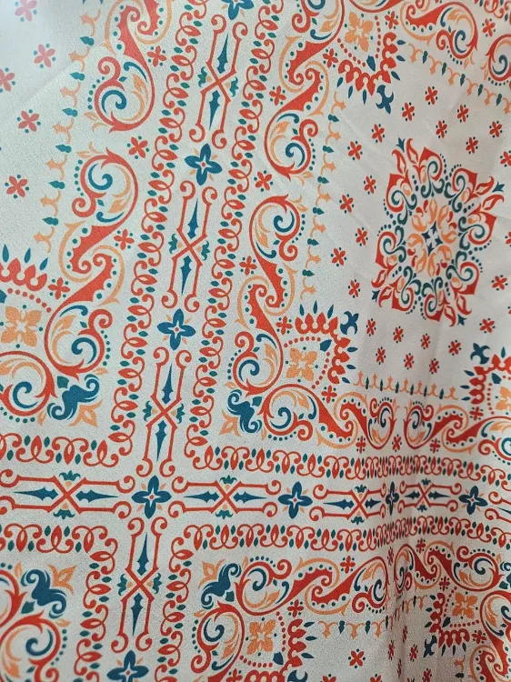 סטן לייקרה מודפס חדש