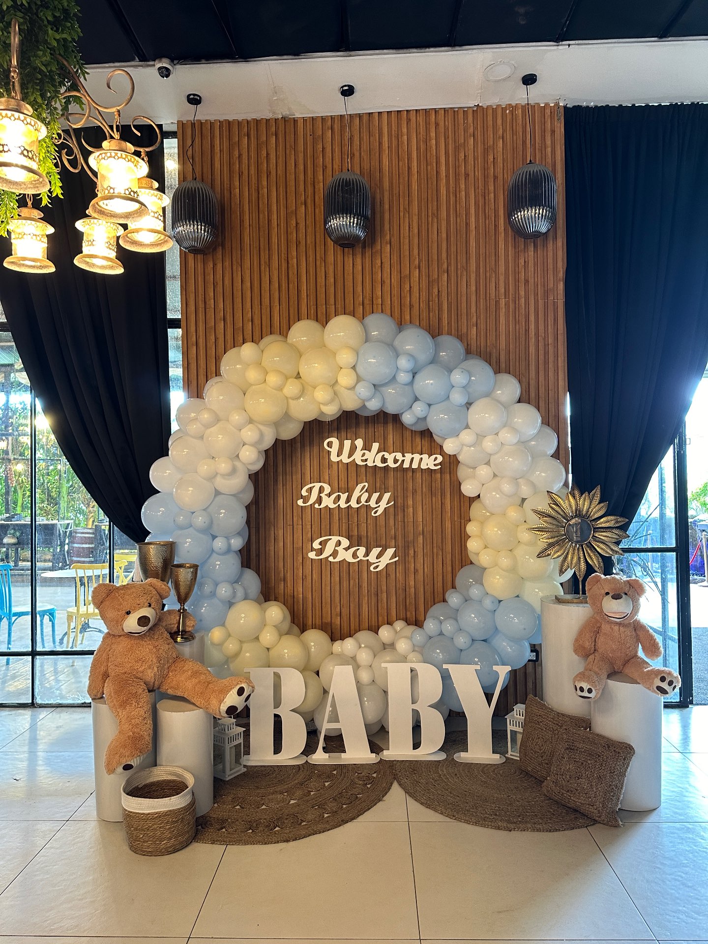 עמדות צילום מבלונים