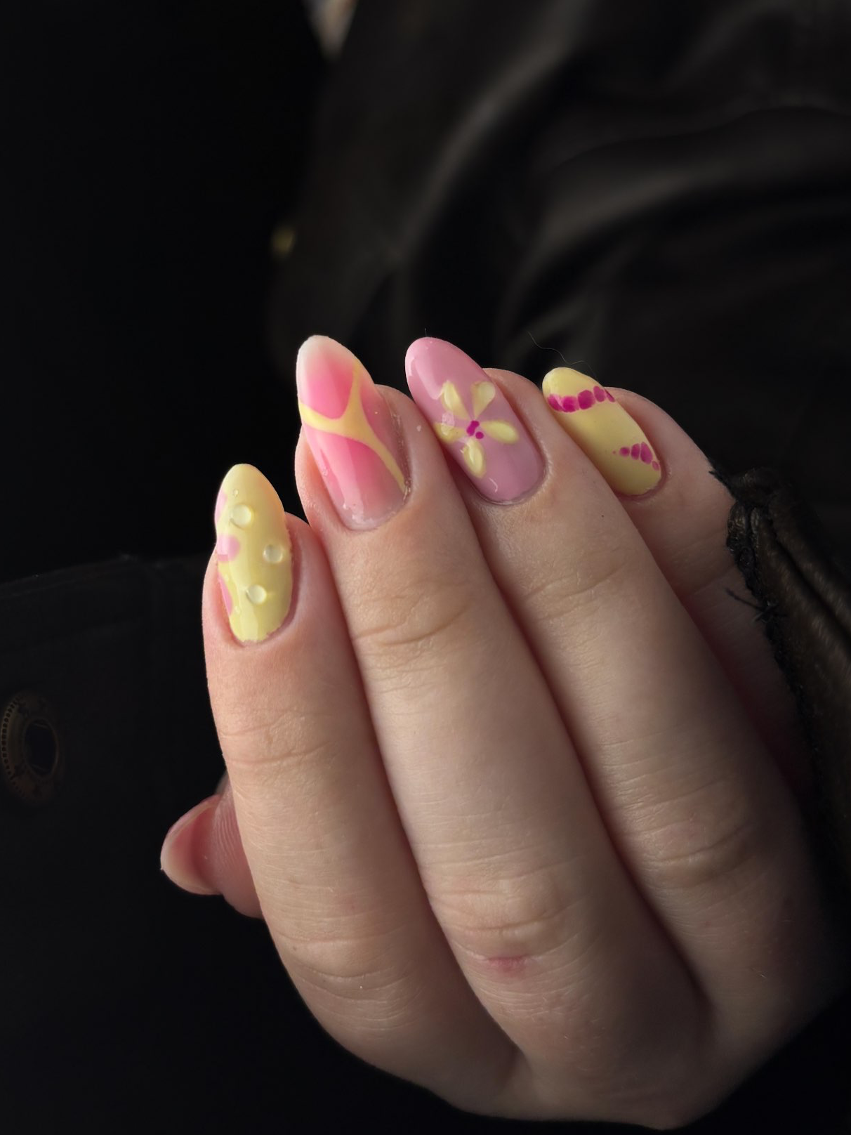 עיצובי ציפורניים בהתאמה אישית