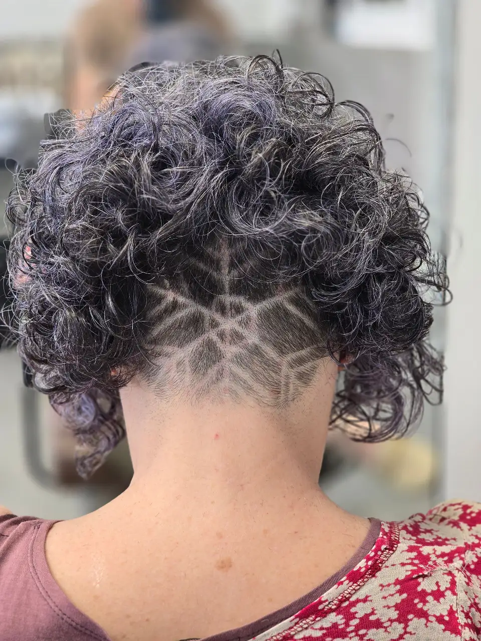 תספורות ועיצוב תלתלים