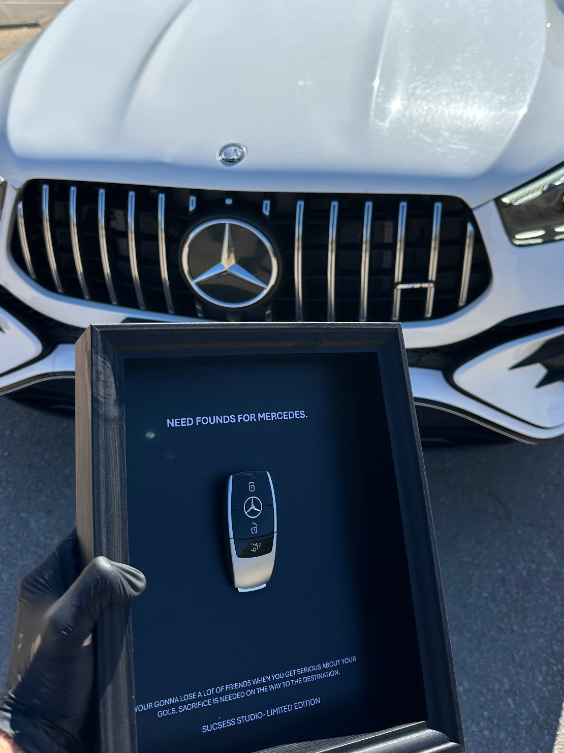 מסגרת “Mercedes elite ”