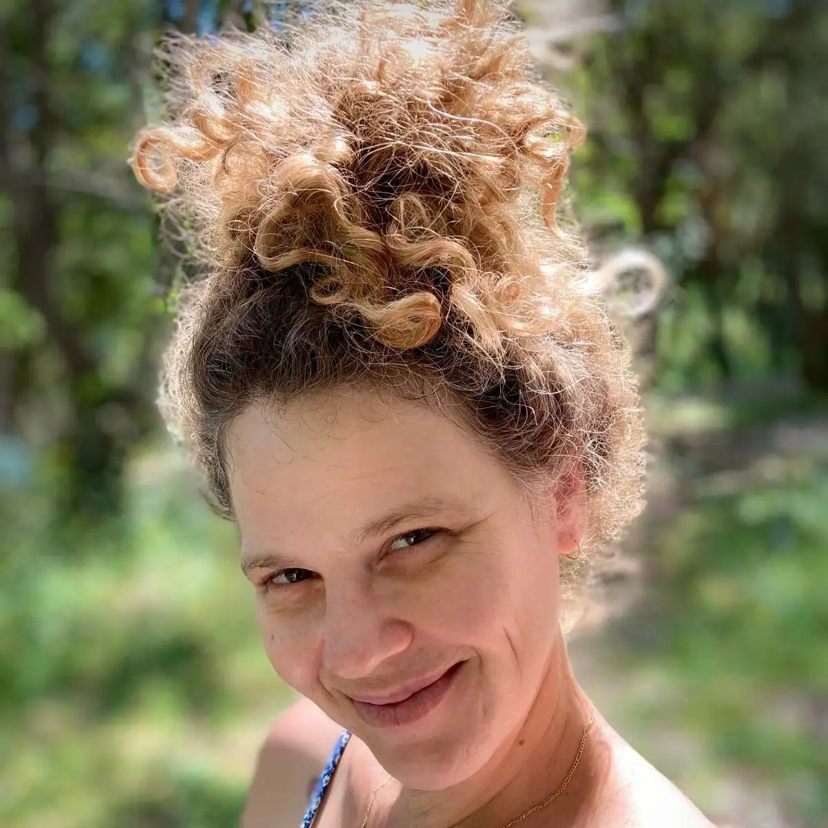 נטע פרץ, יוון