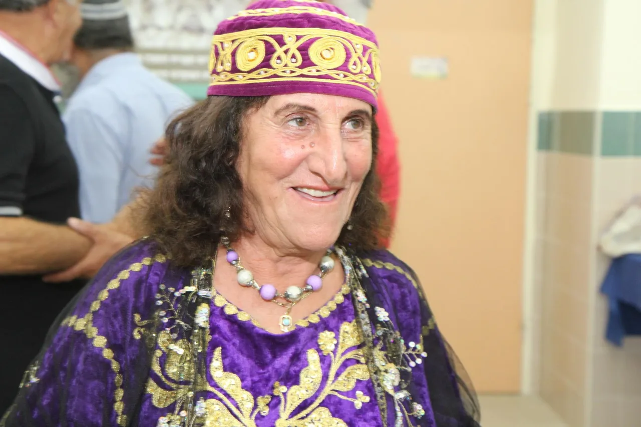 דני מוטלה - איש צוות רב תחומי (מפיק, במאי, צלם ומורה)
