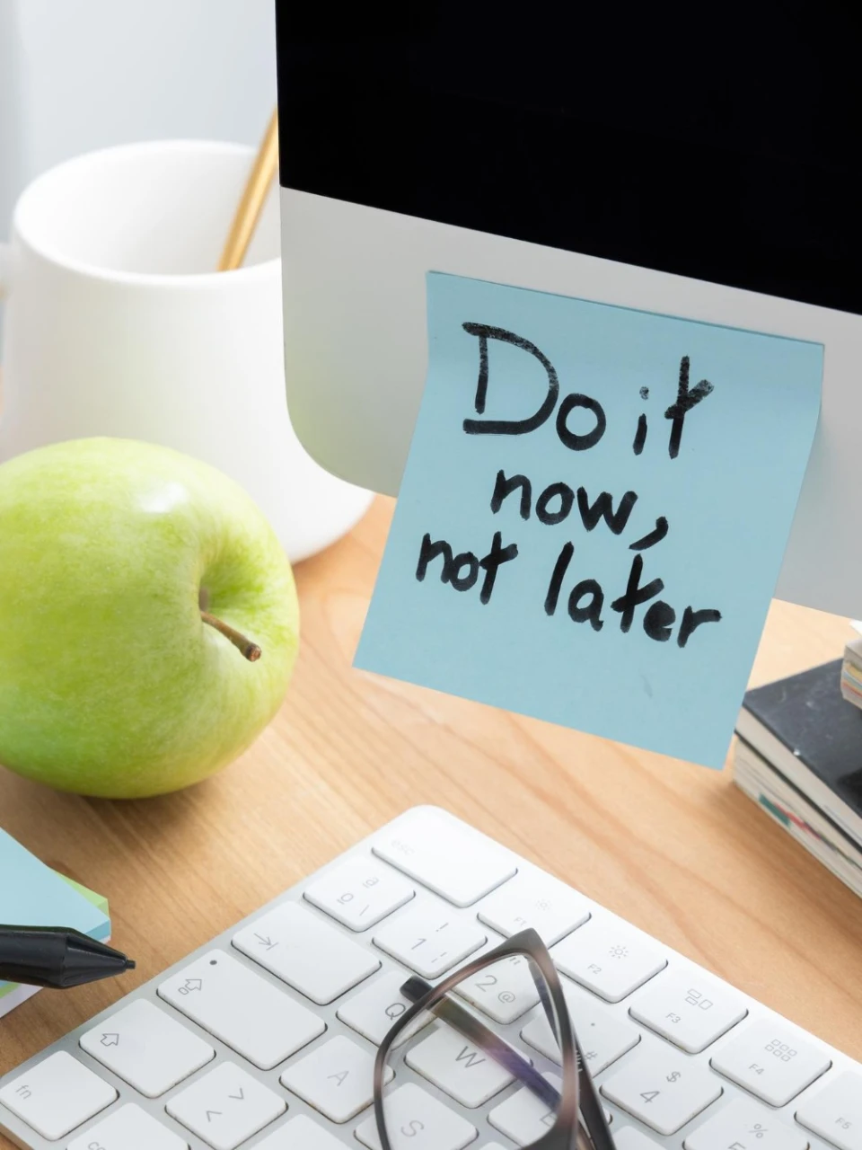 איך להפסיק דחיינות ולהתחיל לפעול