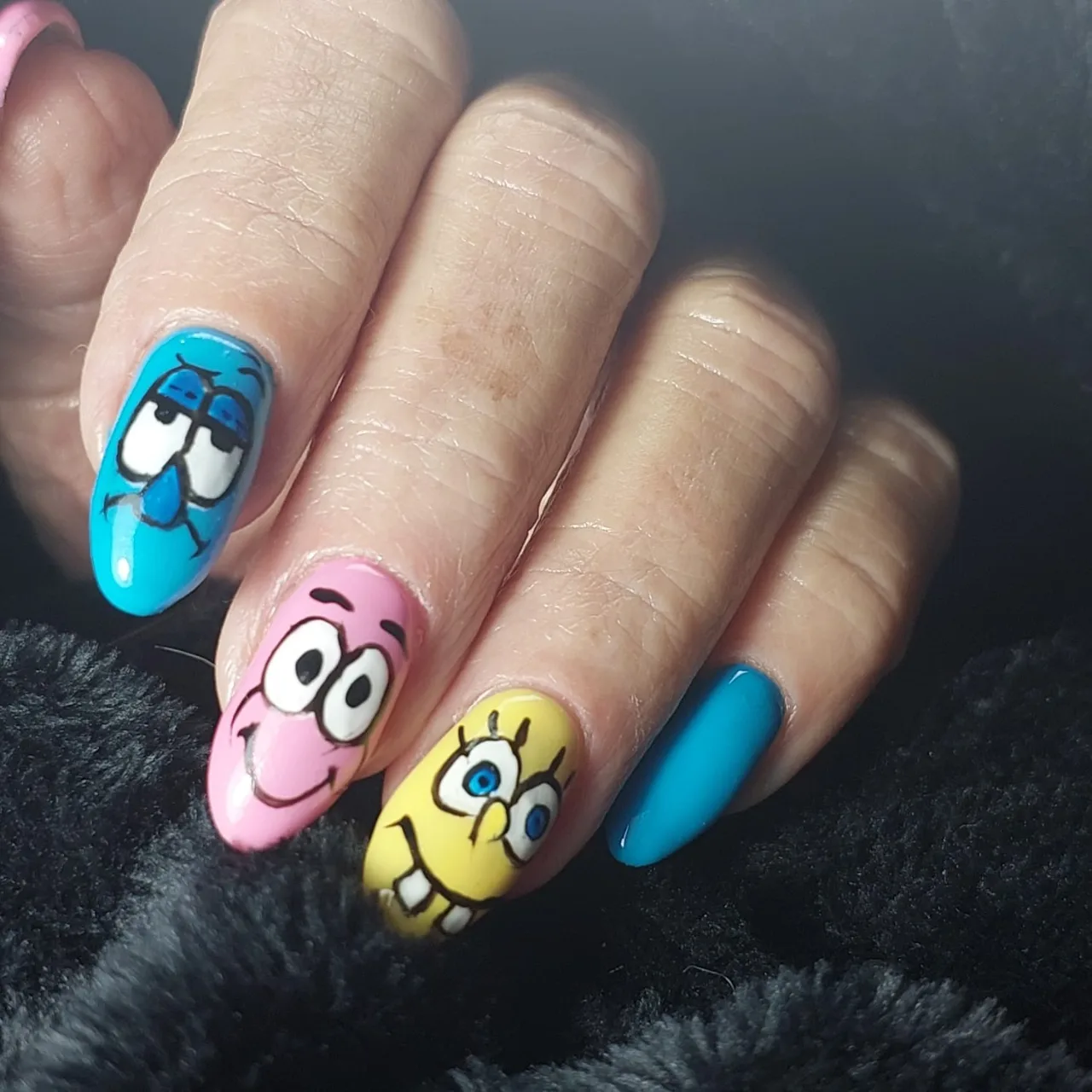 תיקון מבנה אנטומי עם לק ג'ל