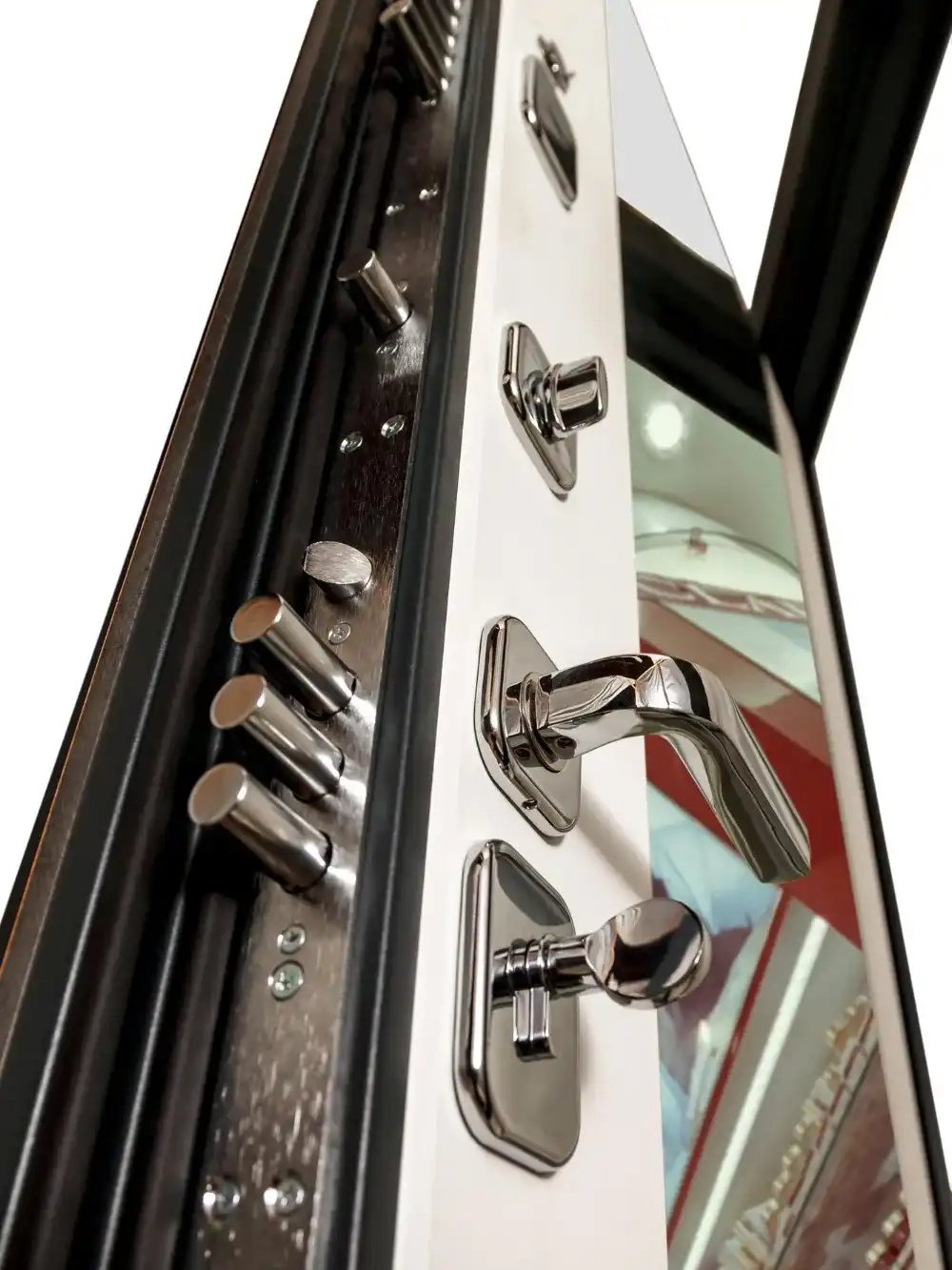 האם כדאי לתקן או להחליף מנגנון רב-בריח?